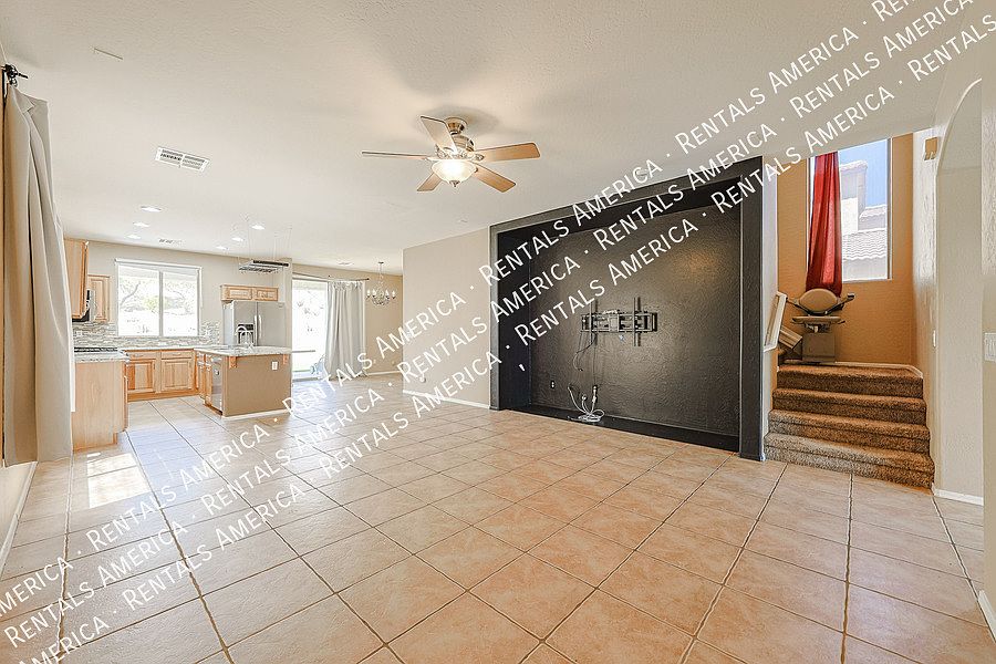 2512 W Old Paint Trail Phoenix, AZ 85086 photo 3
