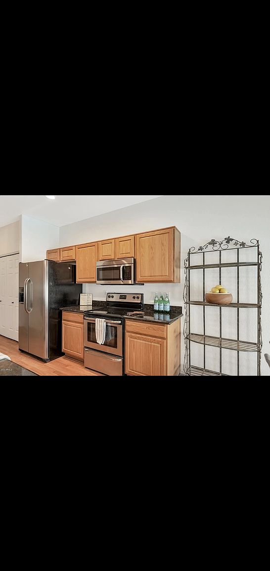 5606 S 26th Pl photo 2