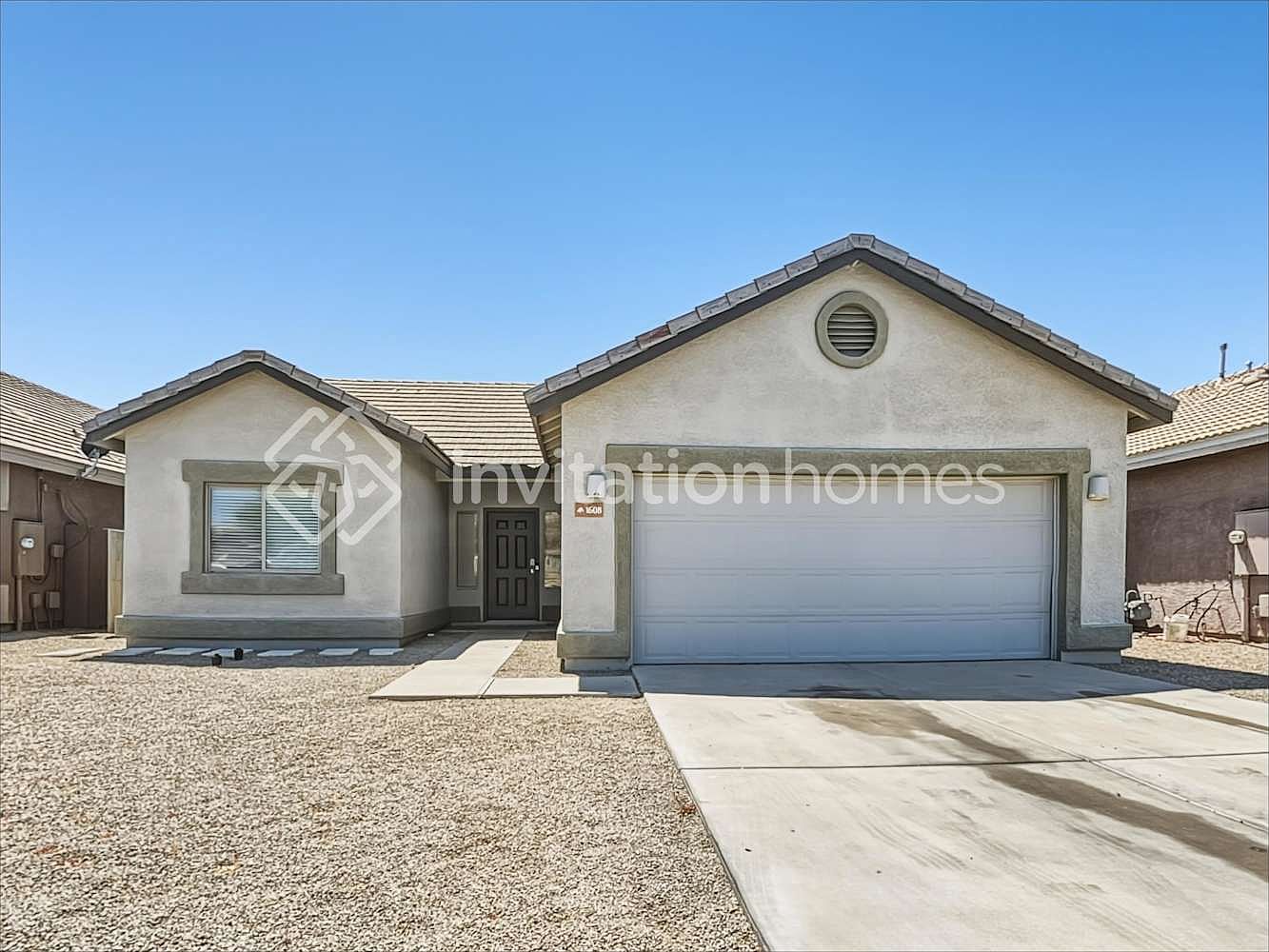1608 S 79th Ln Phoenix, AZ 85043 photo 3