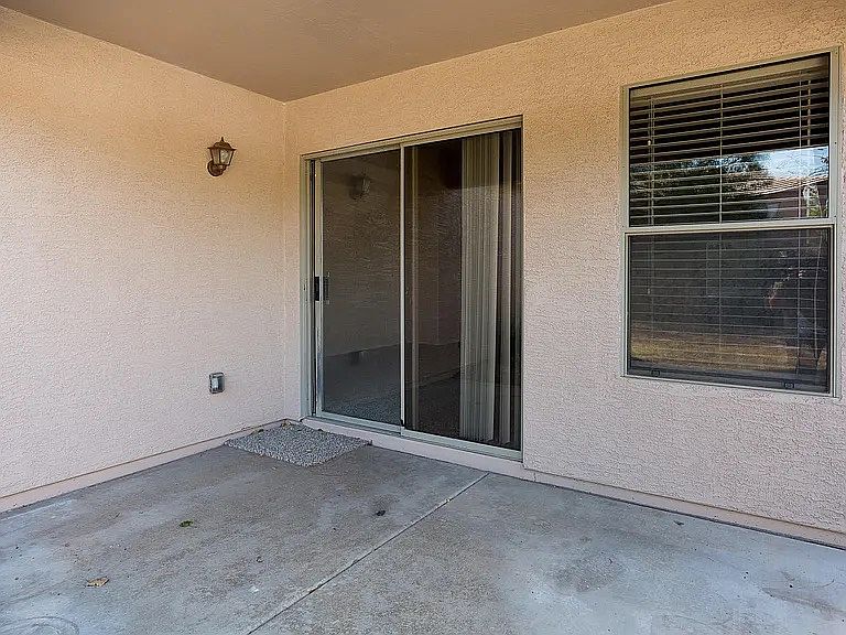 2418 W Carson Rd photo 5