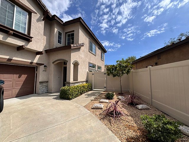 29714 Canyon Wash Ct photo 2