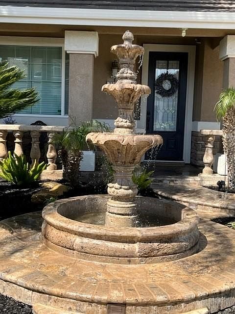 2391 Fernwood Ln photo 3