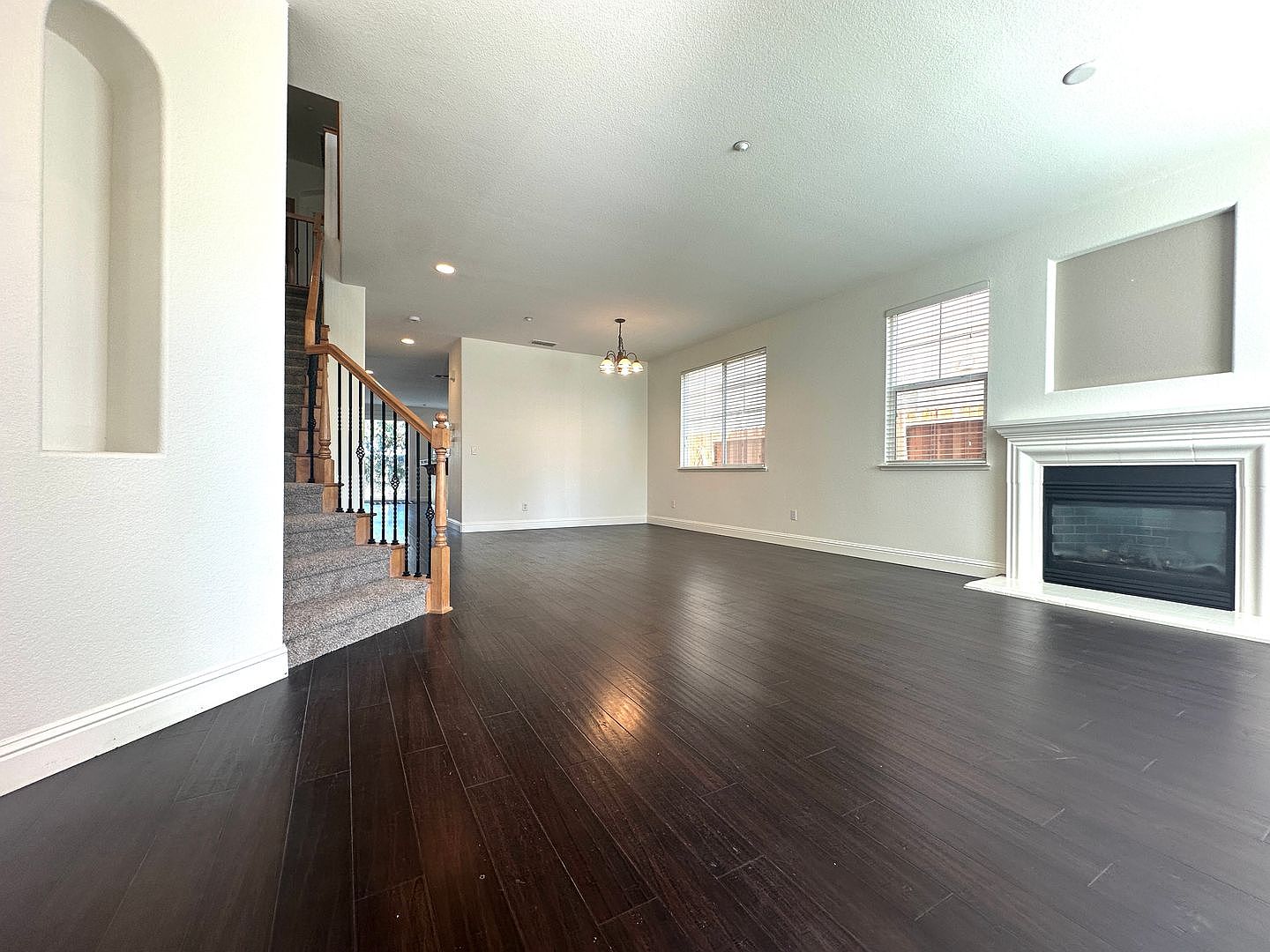 2369 Fernwood Ln photo 3