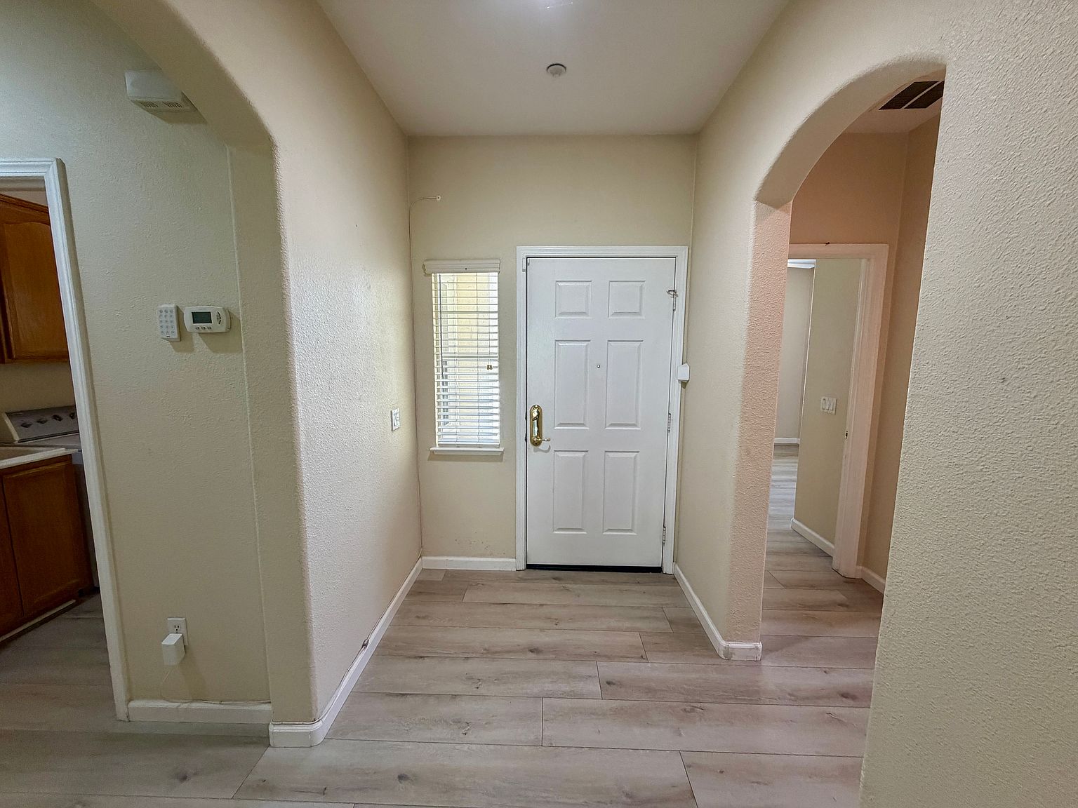 665 Stewart Way photo 4