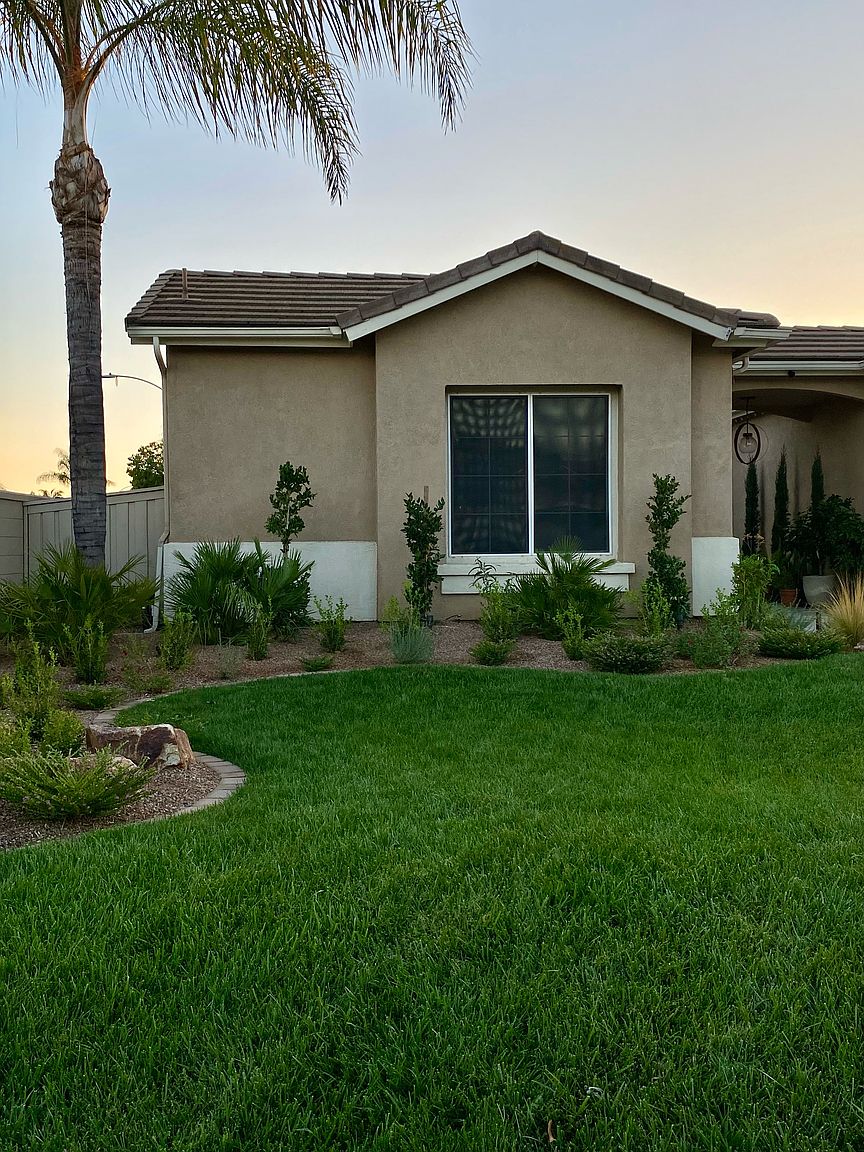 26663 Trafalgar Way photo 2