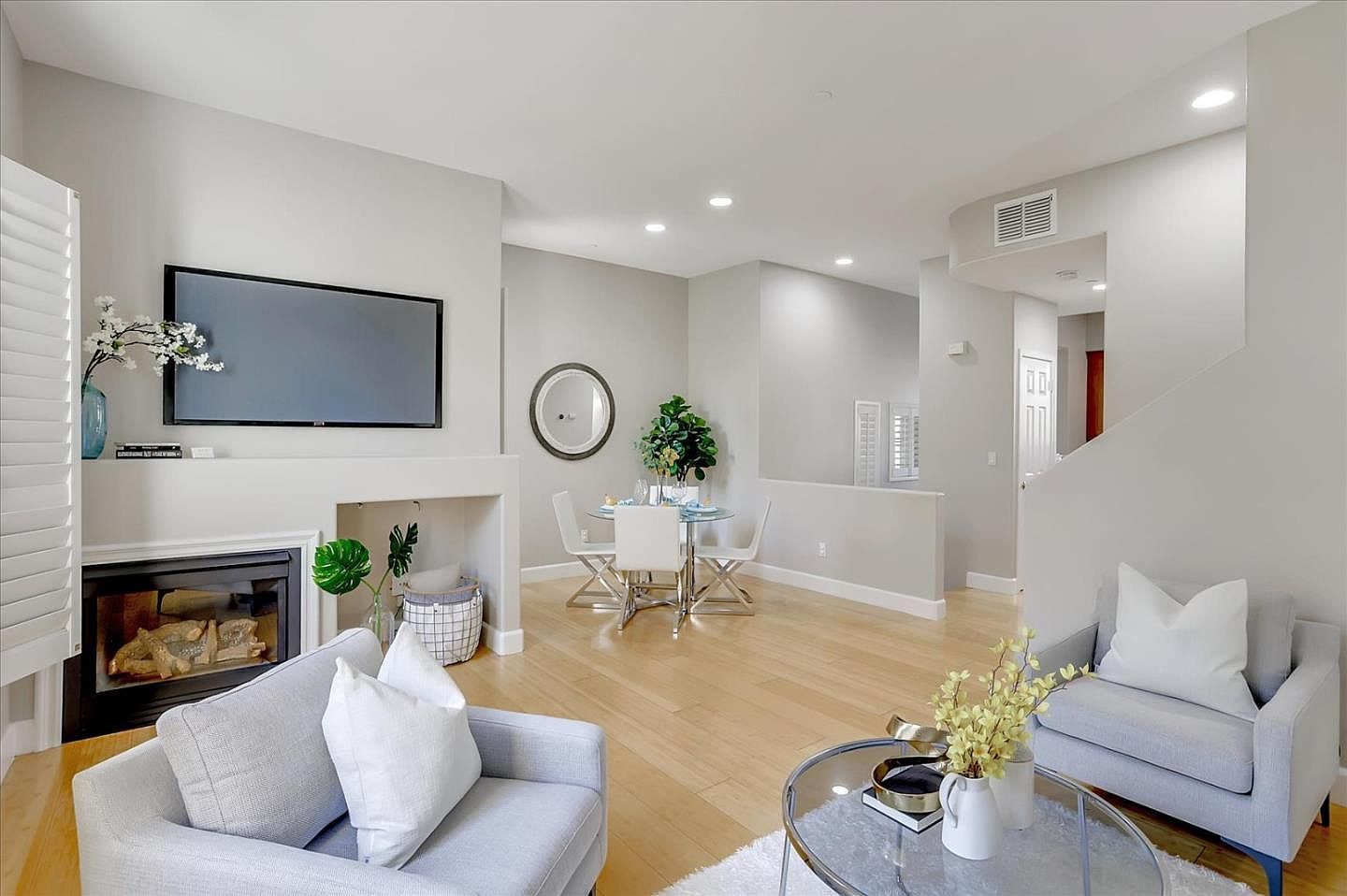 153 Serenity Pl photo 3