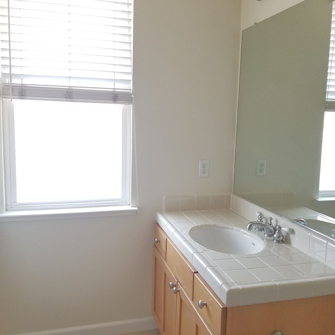 1036 Keeble Ct photo 5