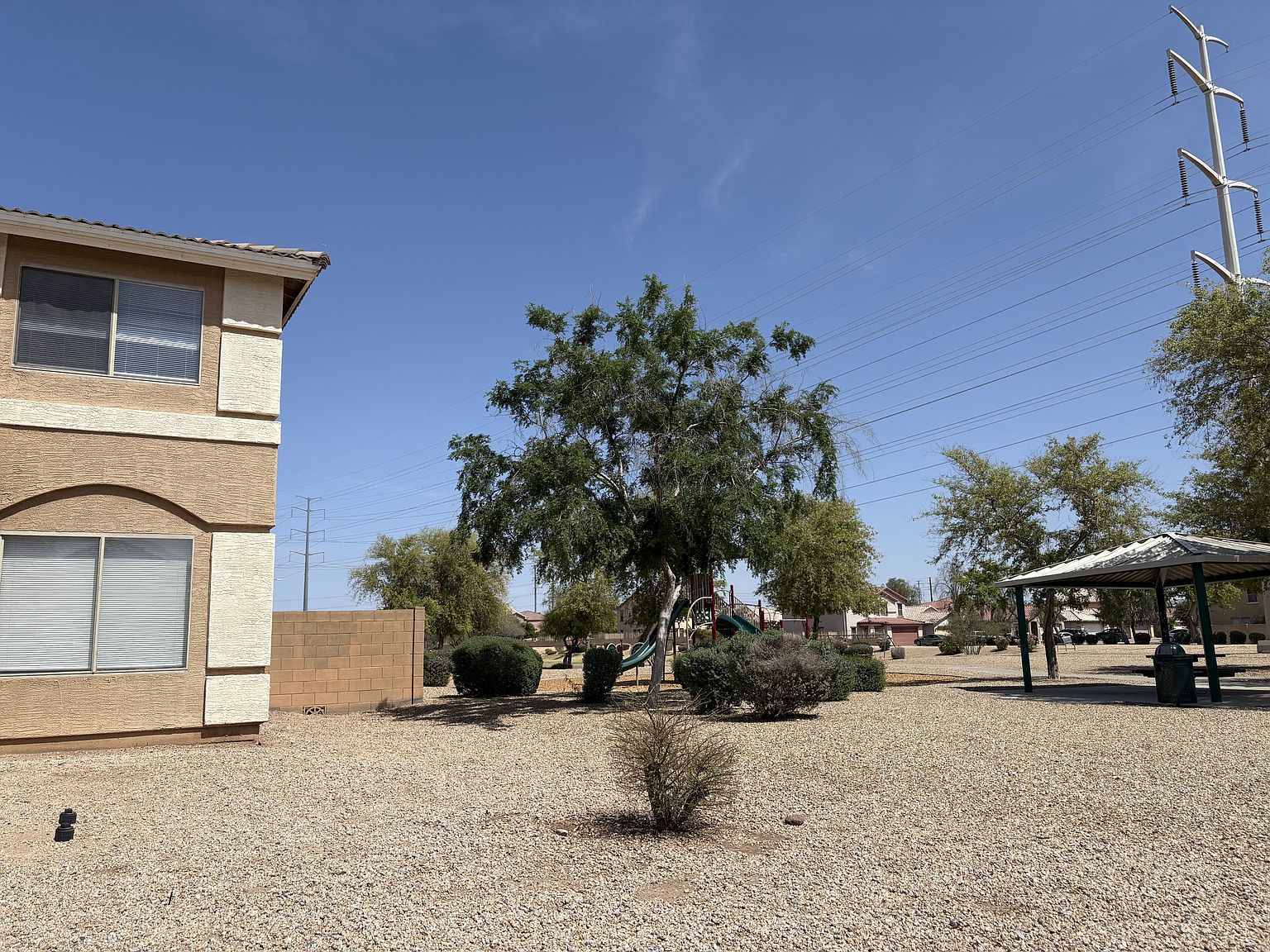 6010 W Jones Ave Phoenix, AZ 85043 photo 4