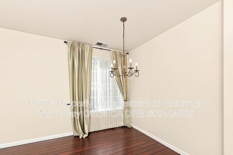 1339 Funston Dr photo 5