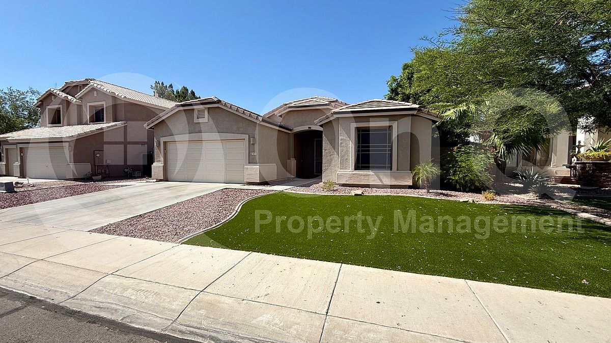 1674 E Aloe Pl Chandler, AZ 85286 photo 3