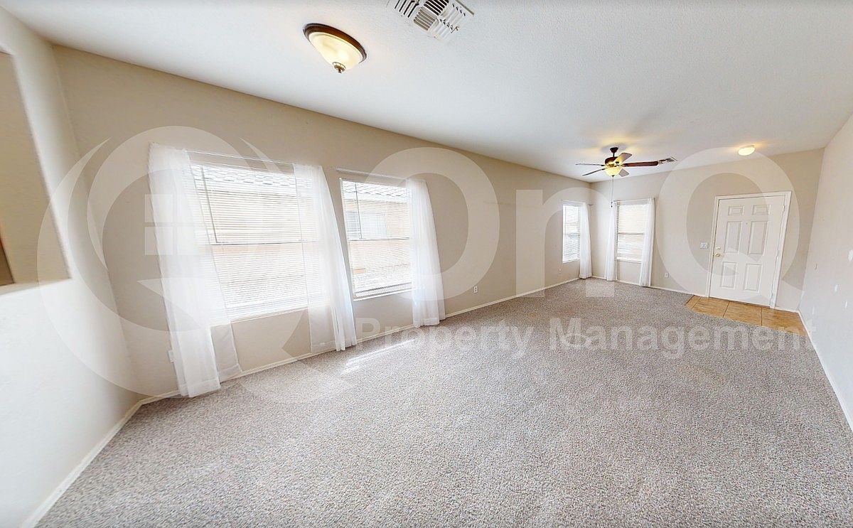9716 W Kingman St photo 2
