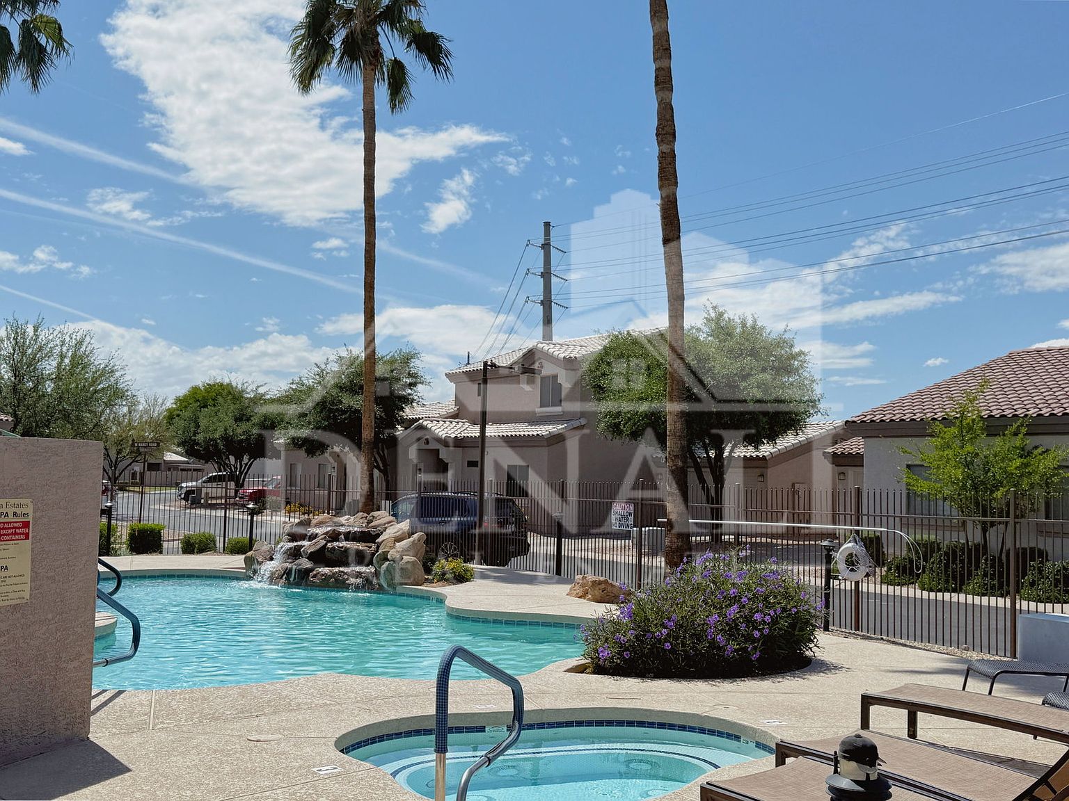15802 N Hidden Valley Ln Peoria, AZ 85382 photo 2