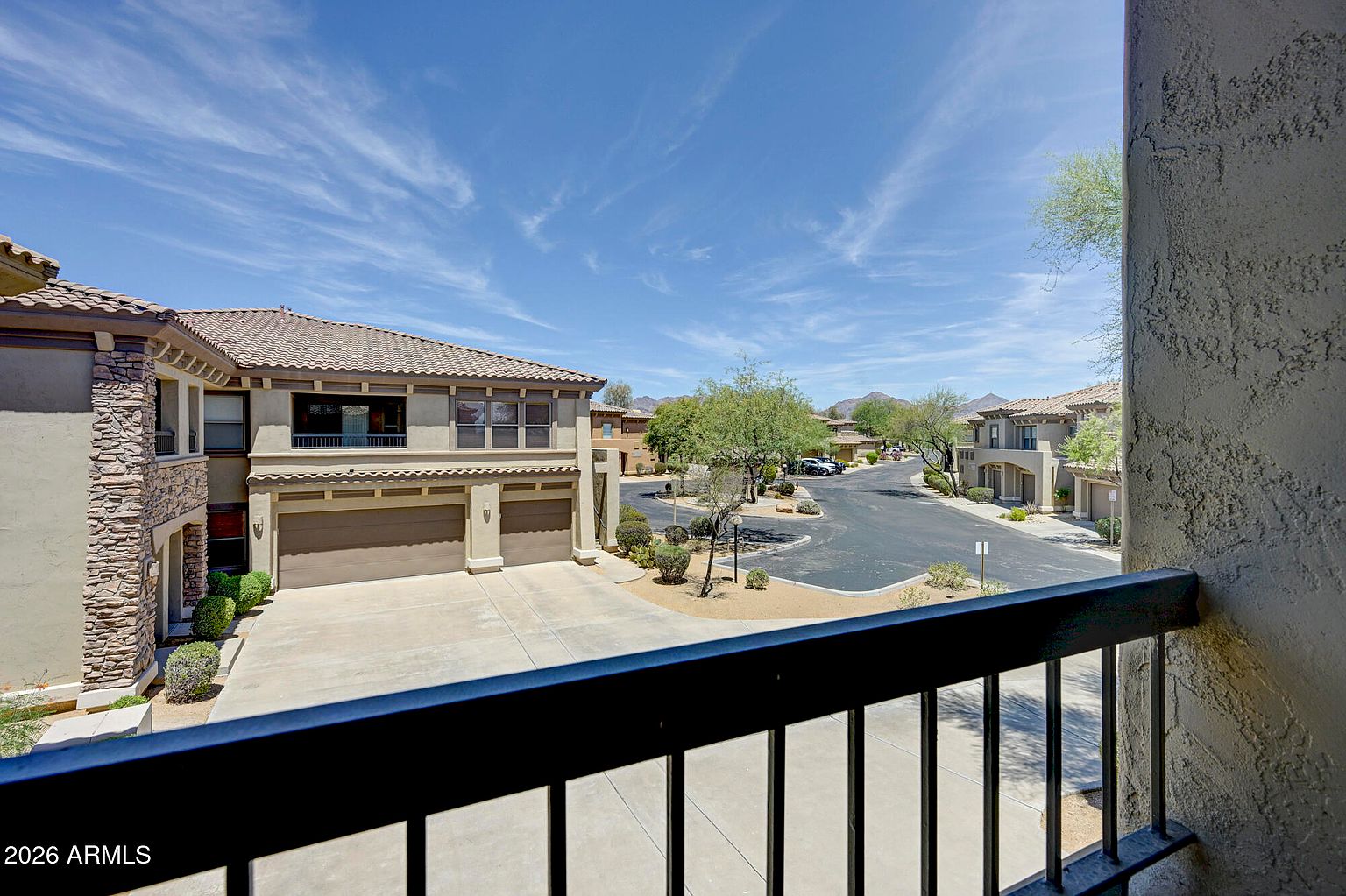 Charming Apartment Unit In Scottsdale!! photo 4