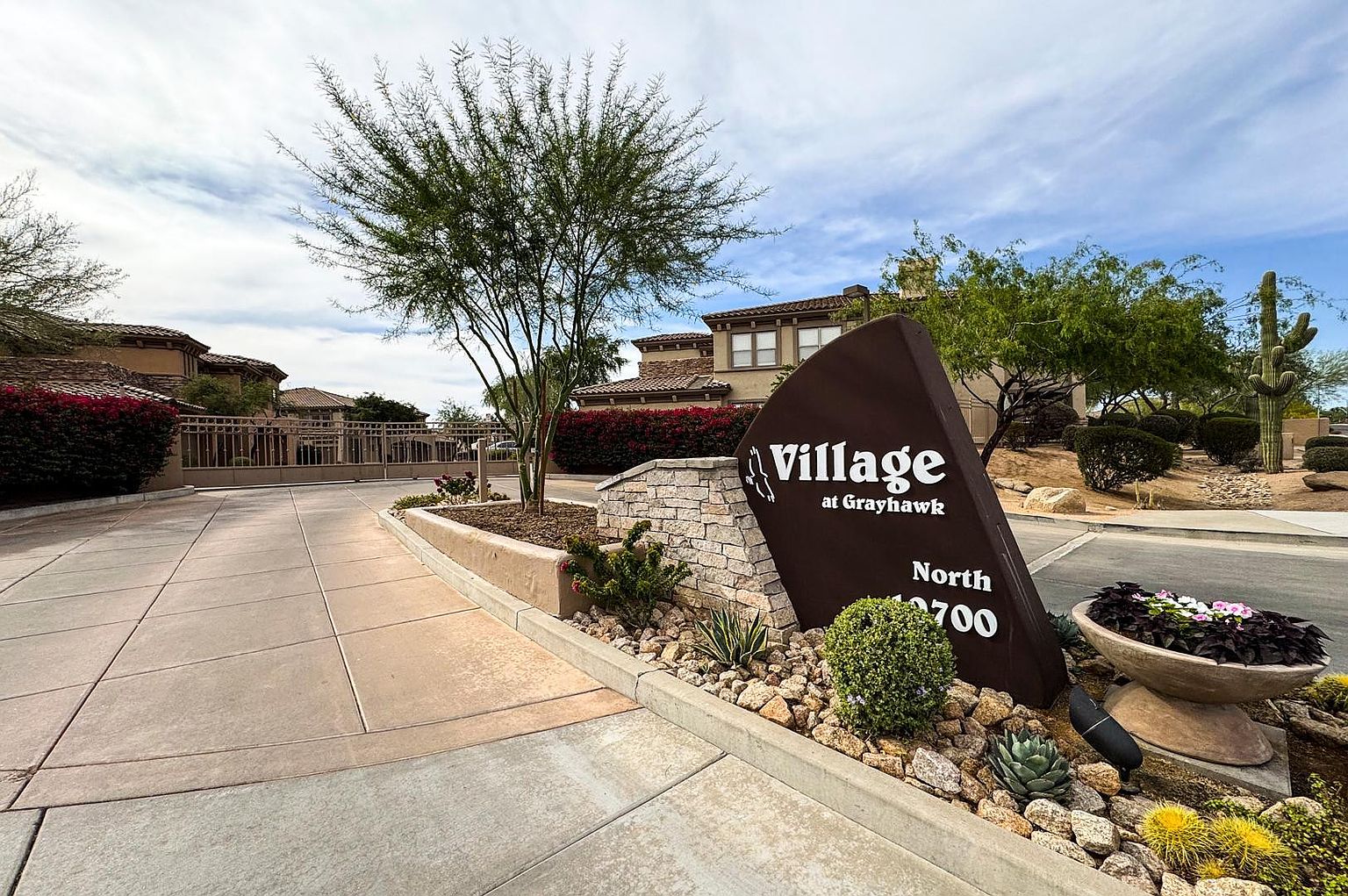 Charming Apartment Unit In Scottsdale!! photo 5