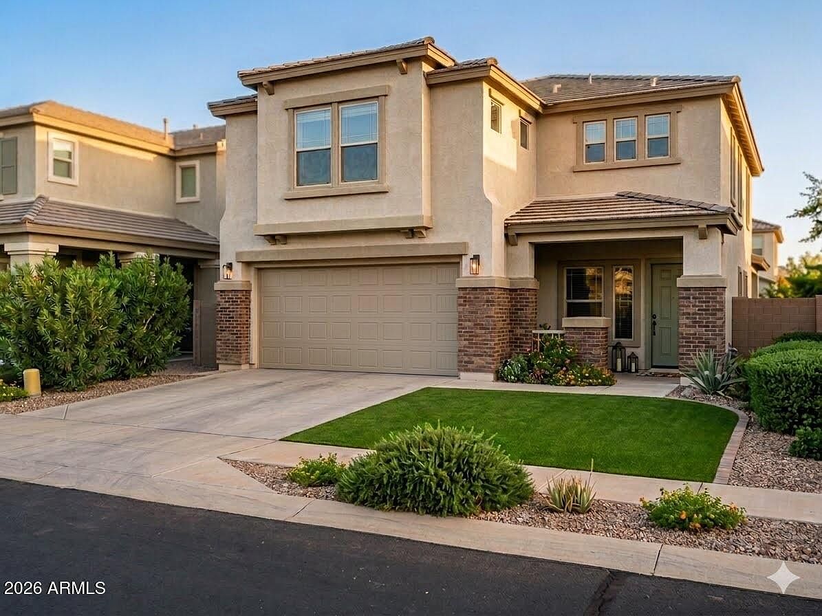 4264 E Baylor Ln photo 2