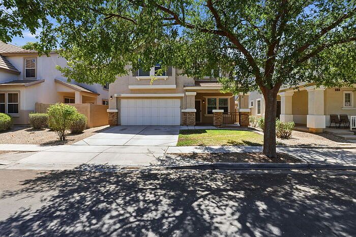 4265 E Windsor Dr photo 2