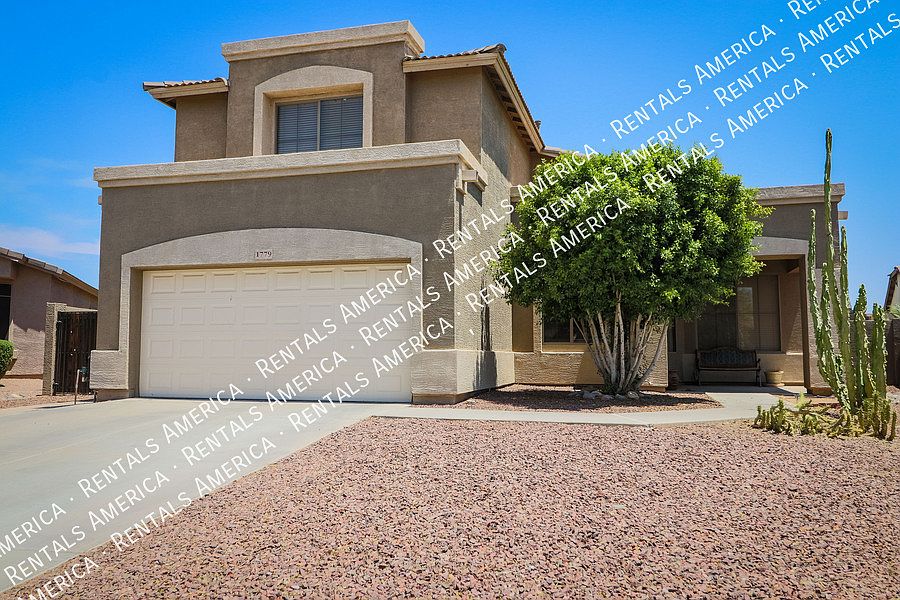1779 S Cole Dr Gilbert, AZ 85295 photo 2