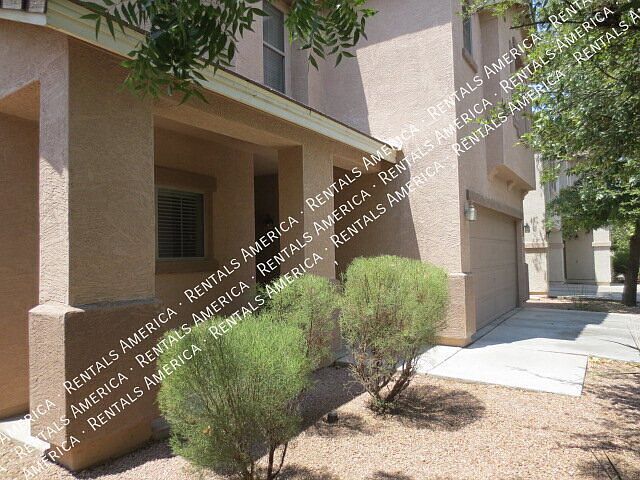 1281 E Clifton Ave photo 3