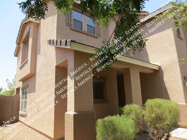 1281 E Clifton Ave photo 2