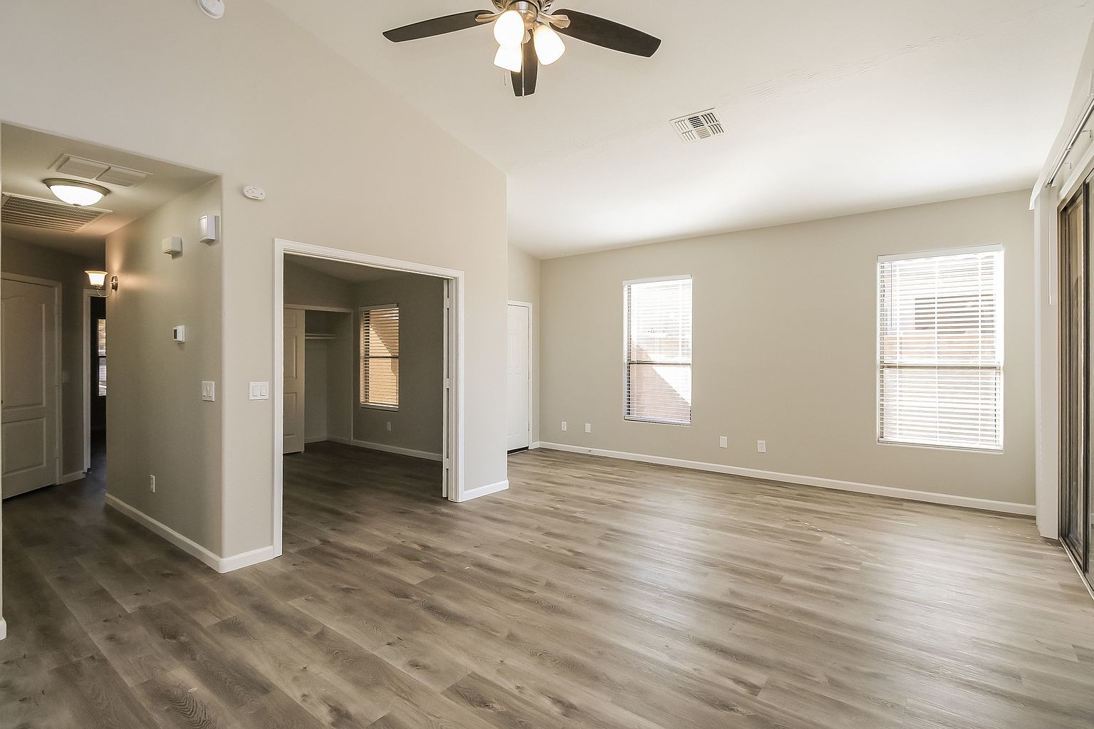 29858 N Broken Shale Dr photo 3
