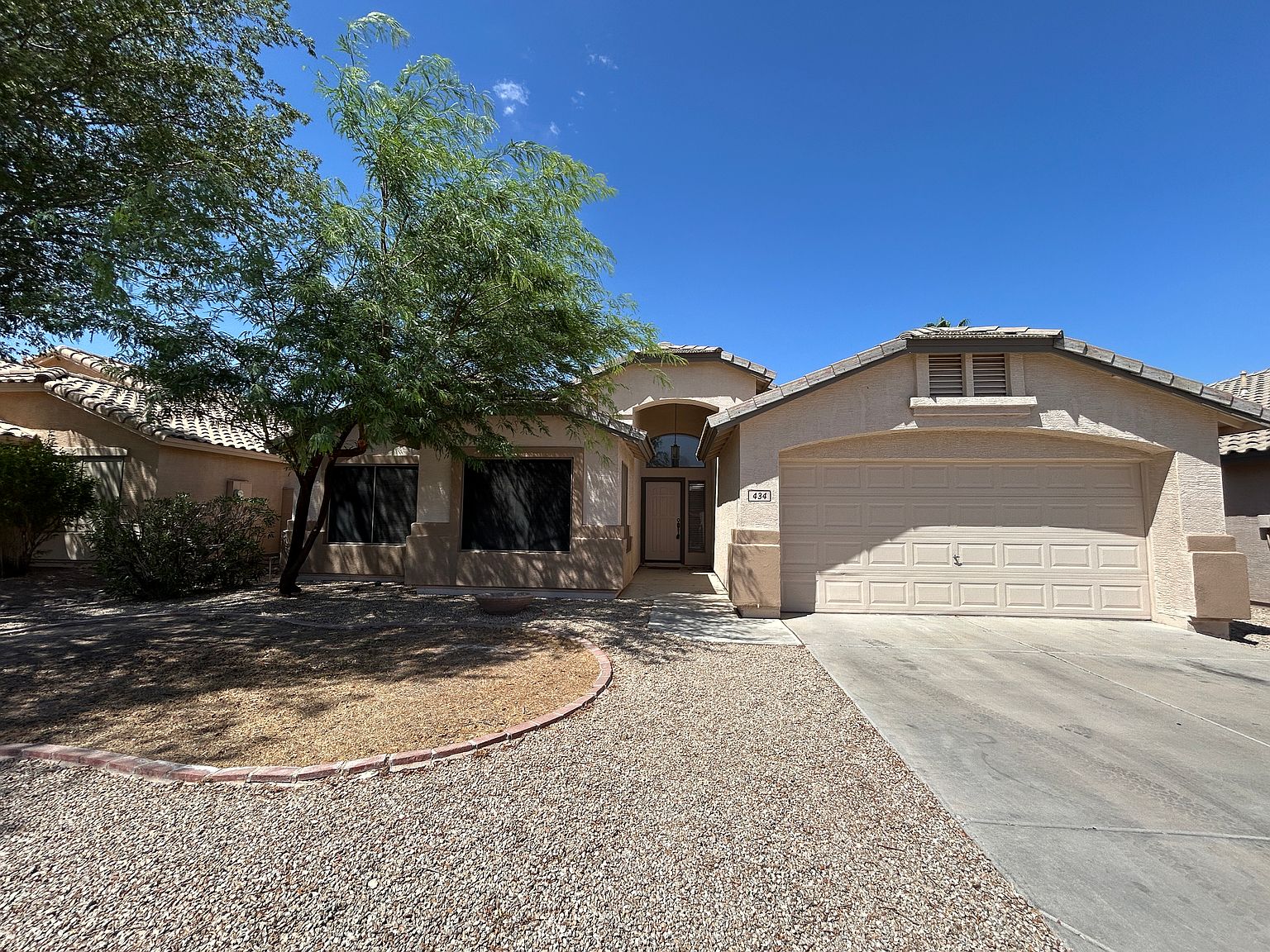 434 E Chicory Pl San Tan Valley, AZ 85143 photo 2