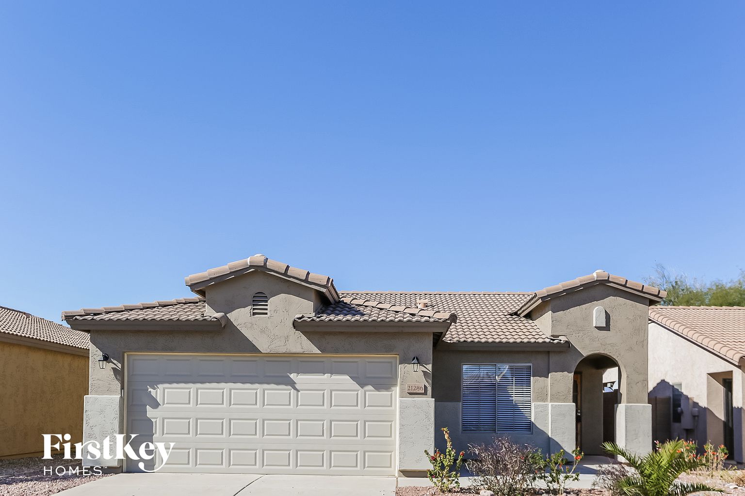 21286 N Duncan Dr photo 2