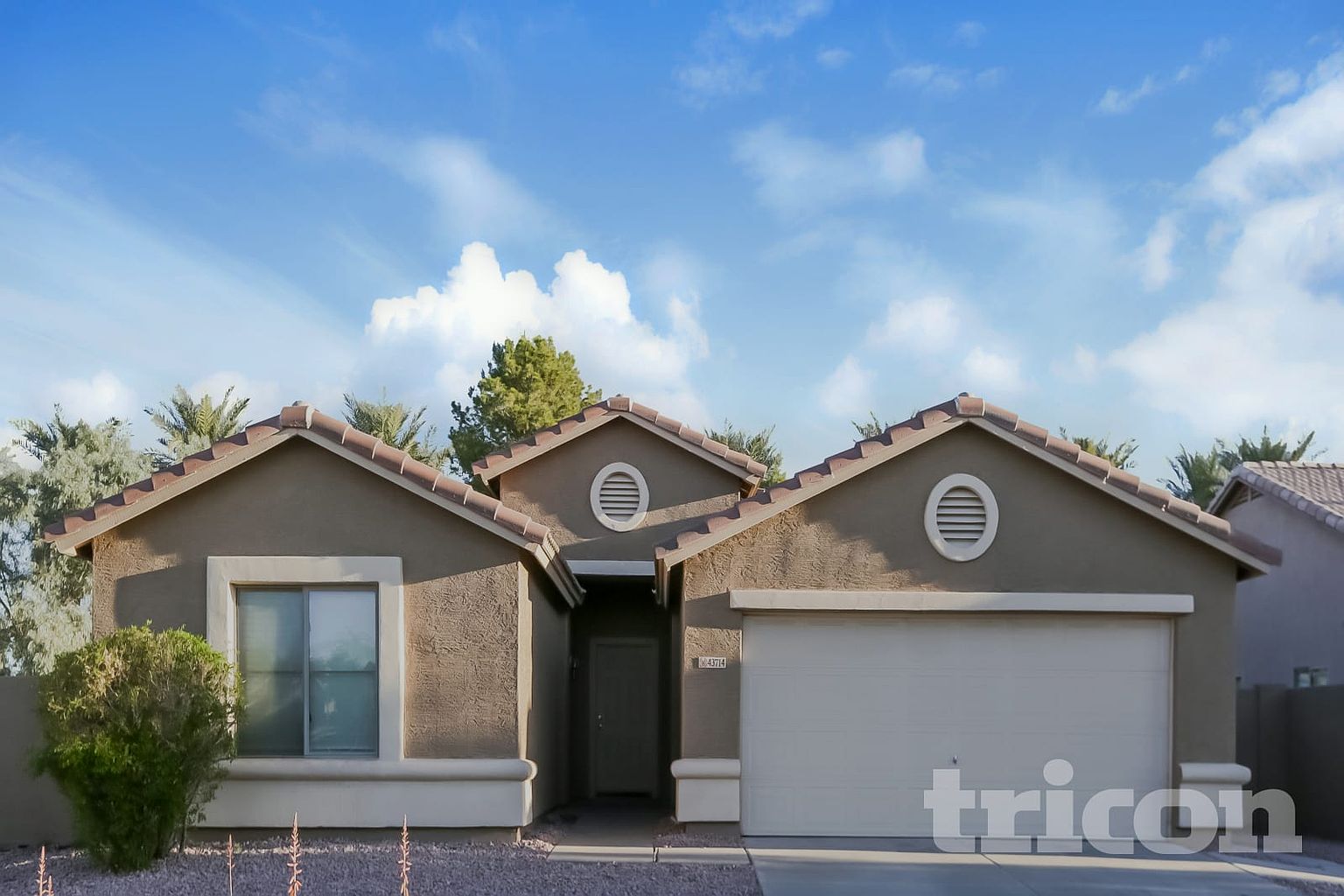 43714 Cale Dr Maricopa, AZ 85138 photo 2