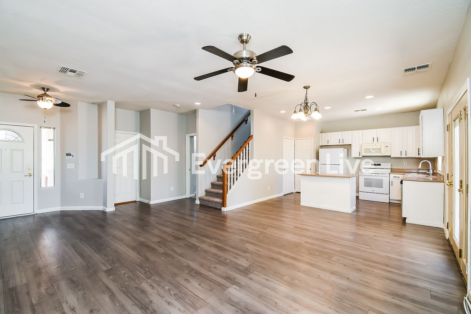 3606 W Marconi Ave photo 5