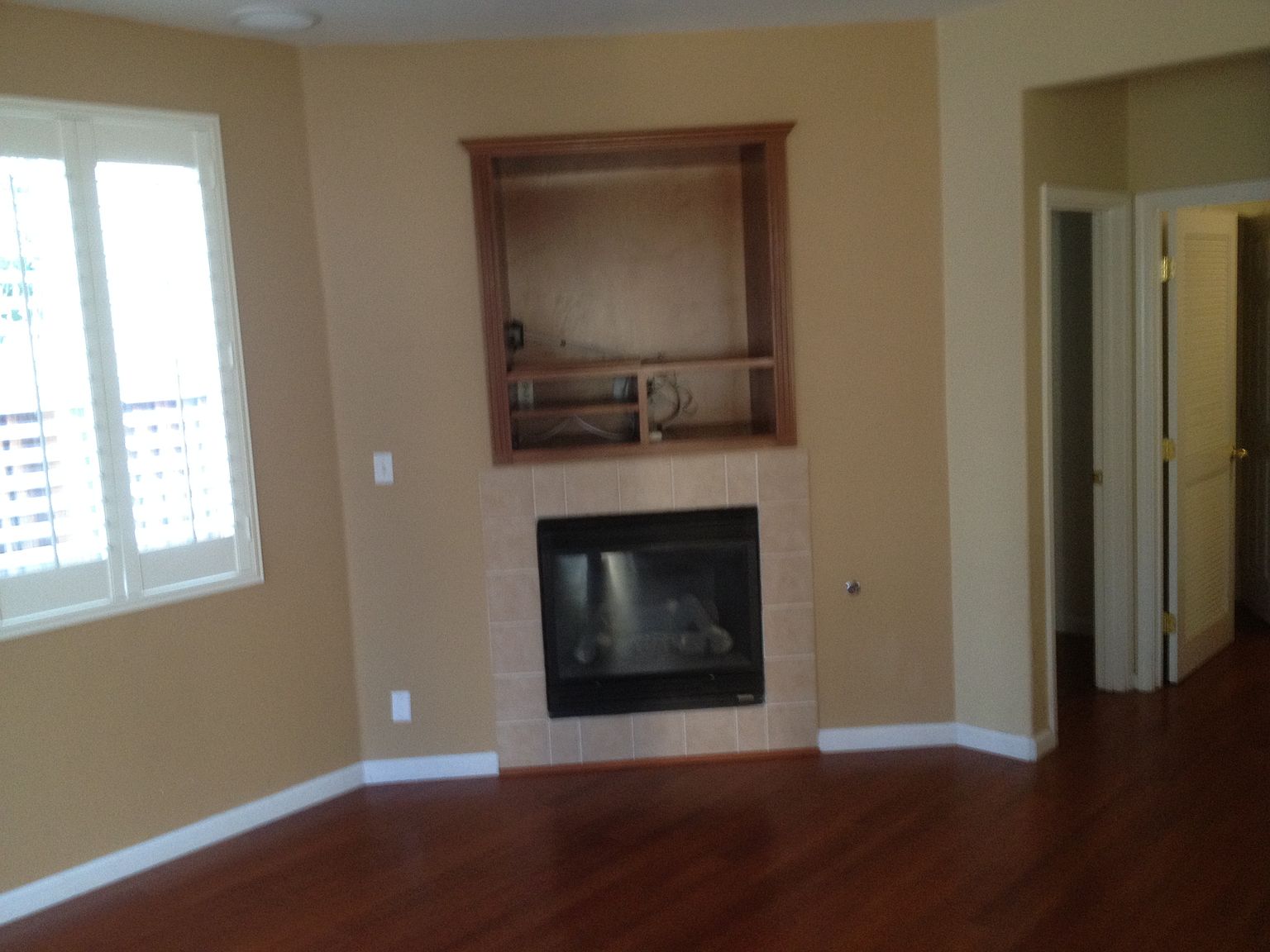 2326 Abbott Ct photo 4