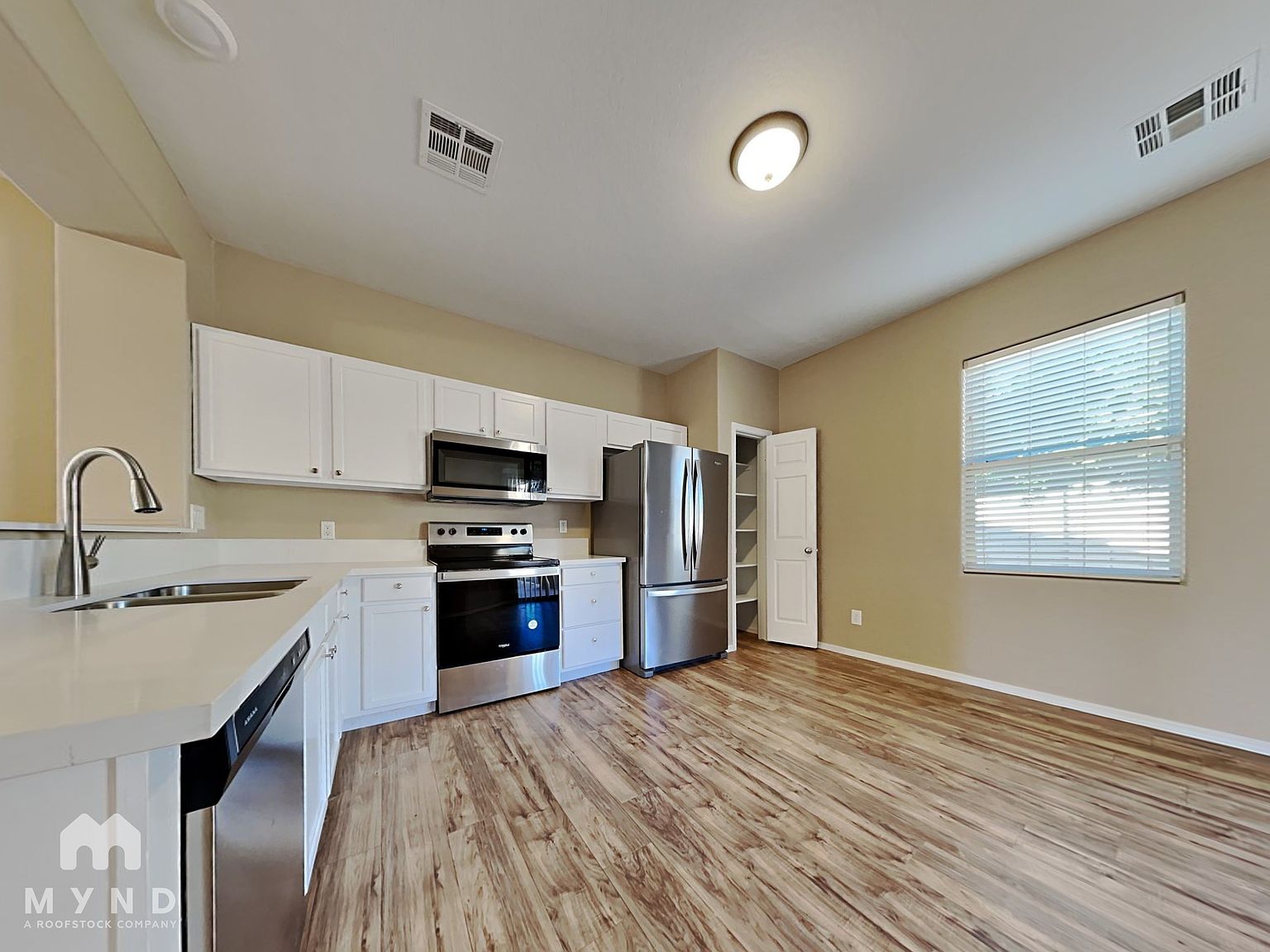 4532 E Harrison St Gilbert, AZ 85295 photo 2