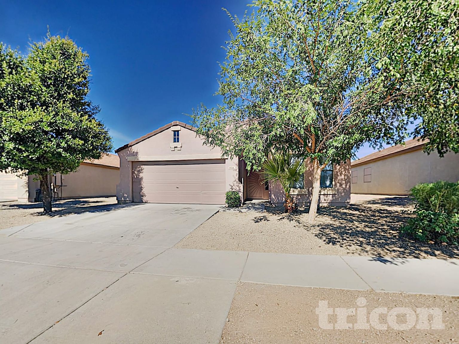6014 S 16th Ln Phoenix, AZ 85041 photo 2