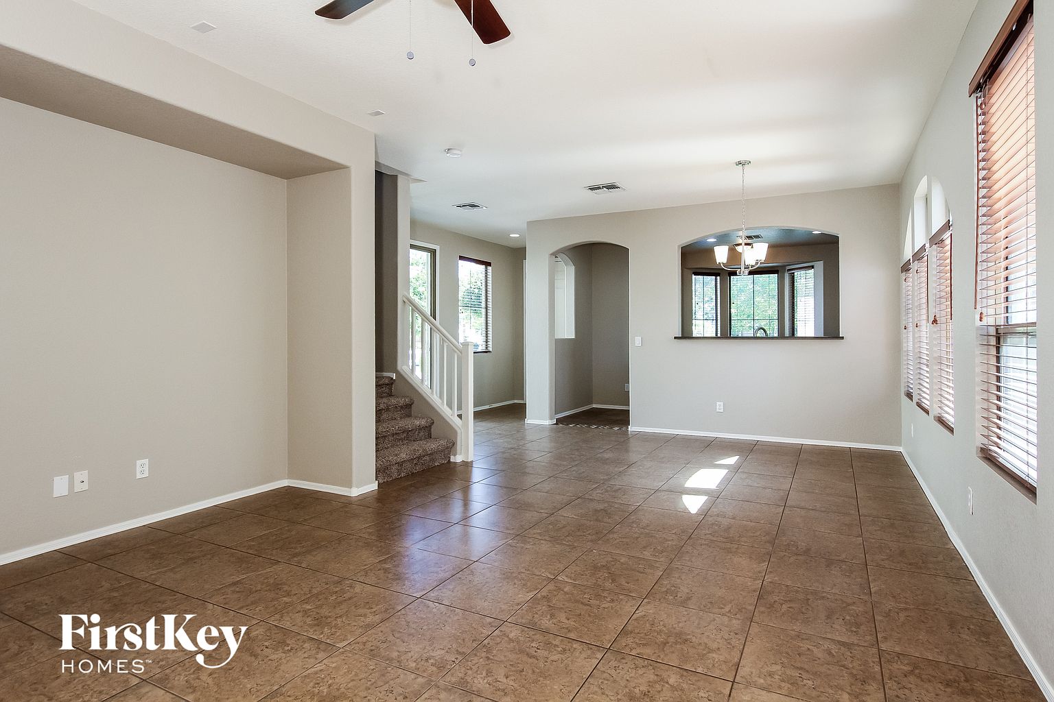 1848 E Dunbar Dr Phoenix, AZ 85042 photo 4