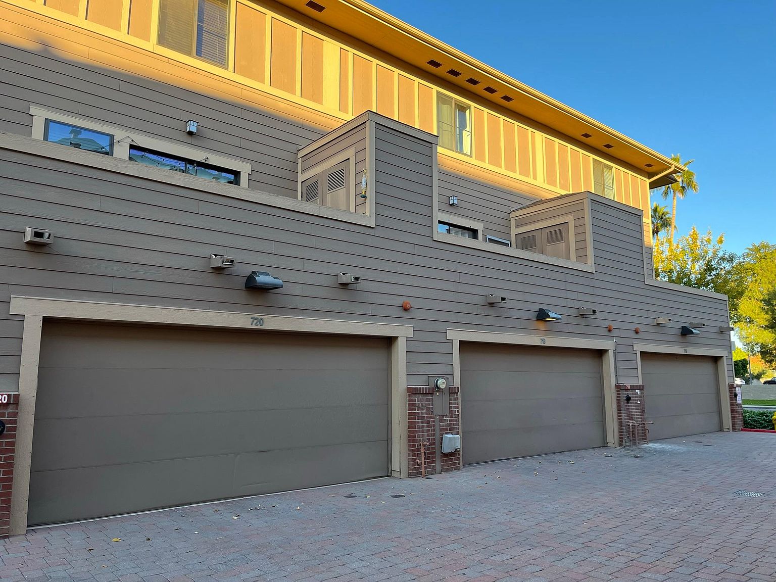 718 S Beck Ave photo 4