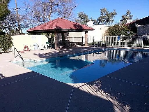 1251 E Bluebell Ln photo 3