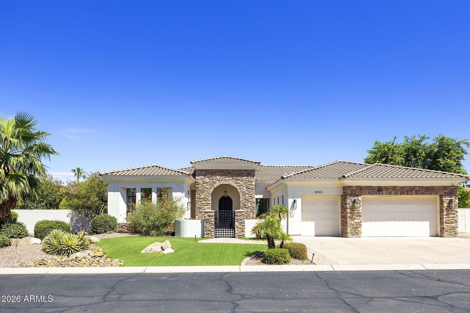8902 E Ann Way photo 5