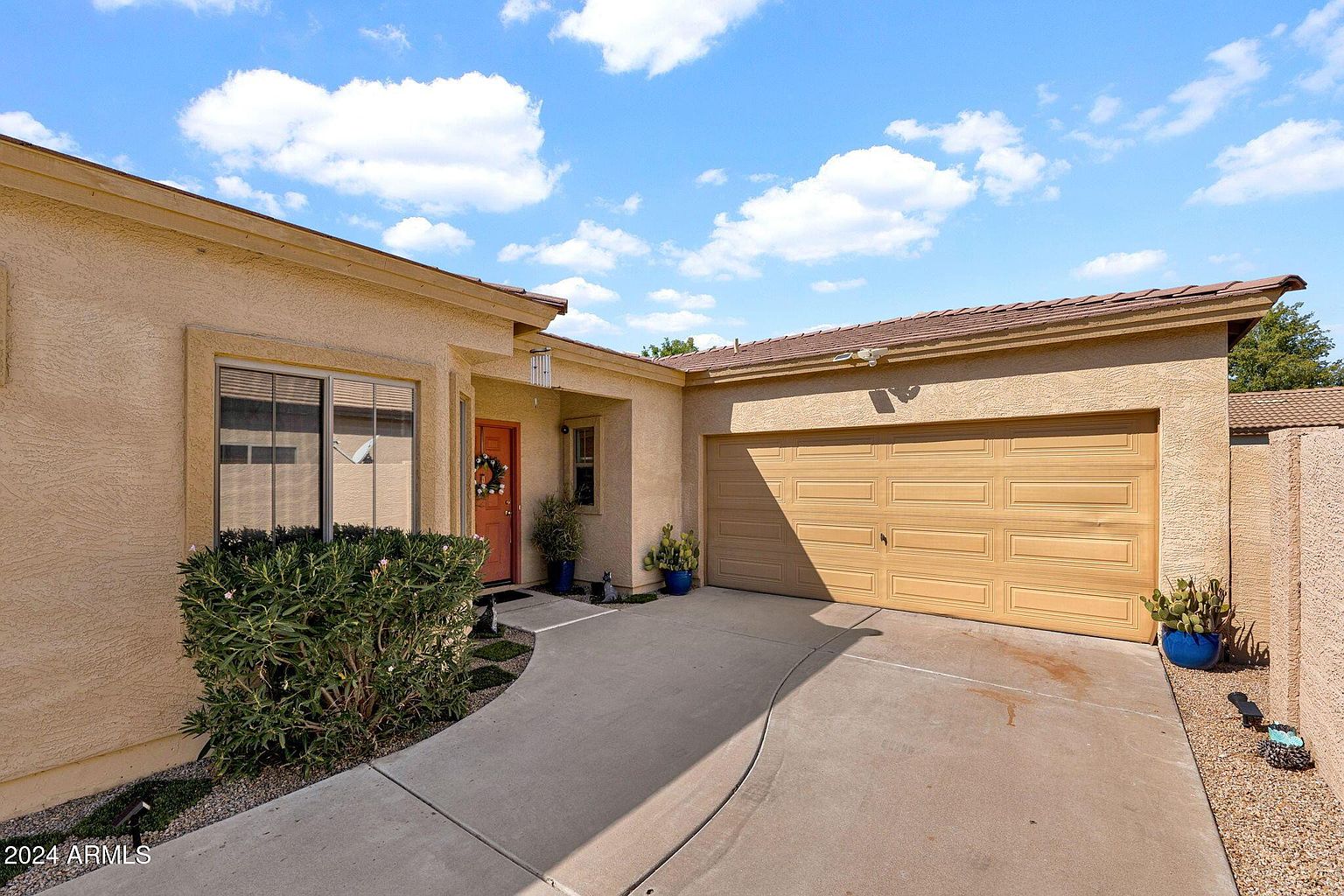 868 E Savannah Dr Chandler, AZ 85225 photo 4