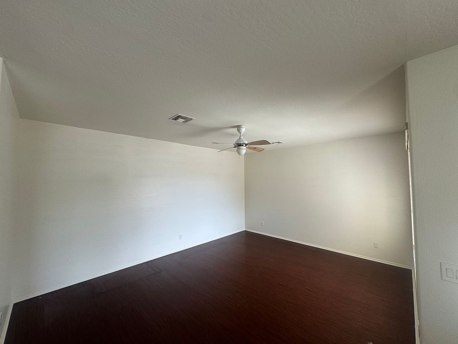 2114 E Zion Way photo 5