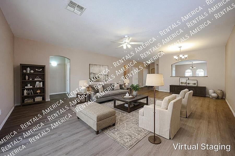 876 E Riviera Pl Chandler, AZ 85249 photo 2