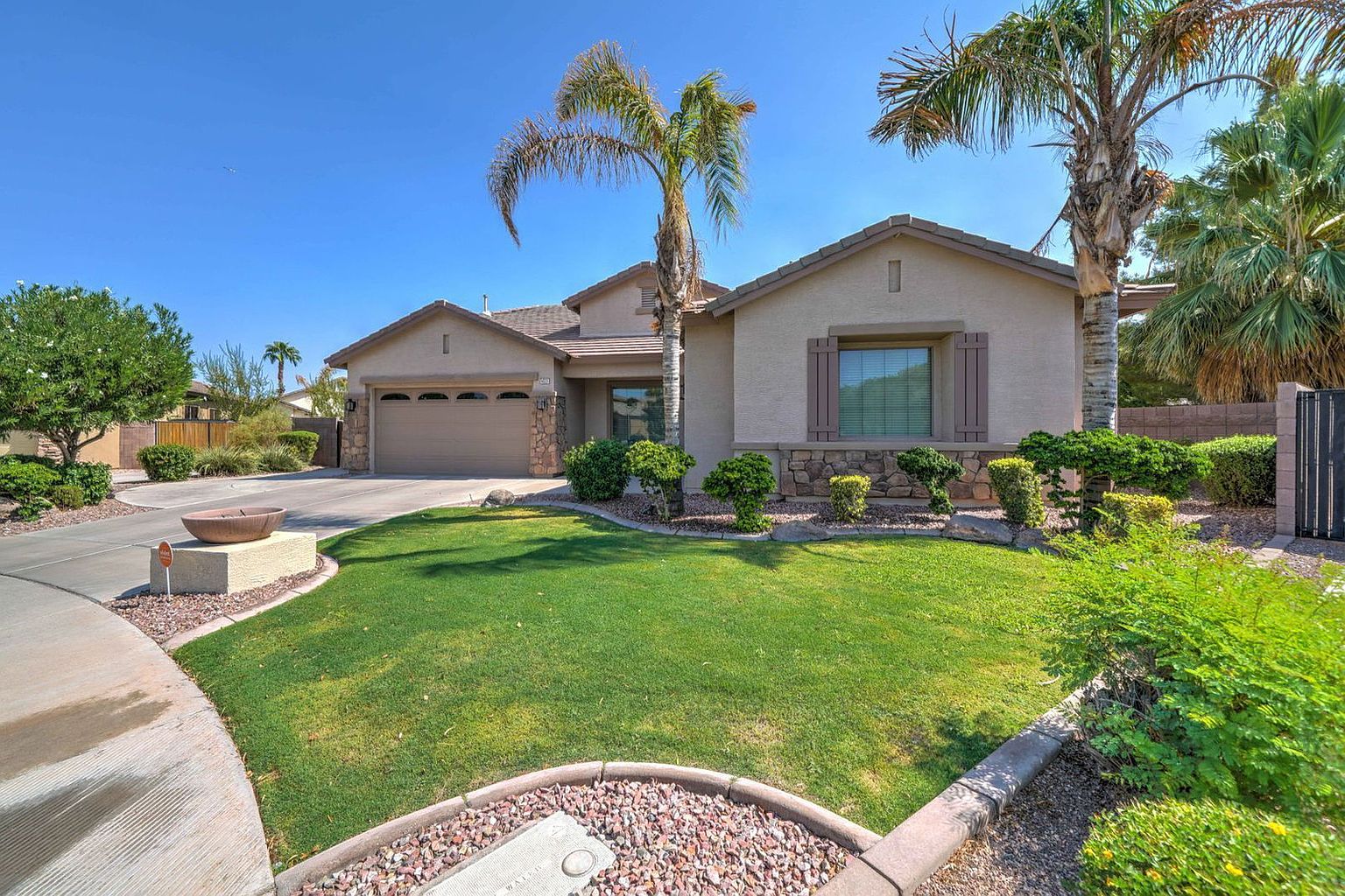 4221 S Danyell Dr Chandler, AZ 85249 photo 2
