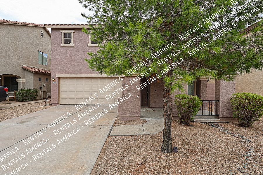 4563 E Oxford Ln Gilbert, AZ 85295 photo 2