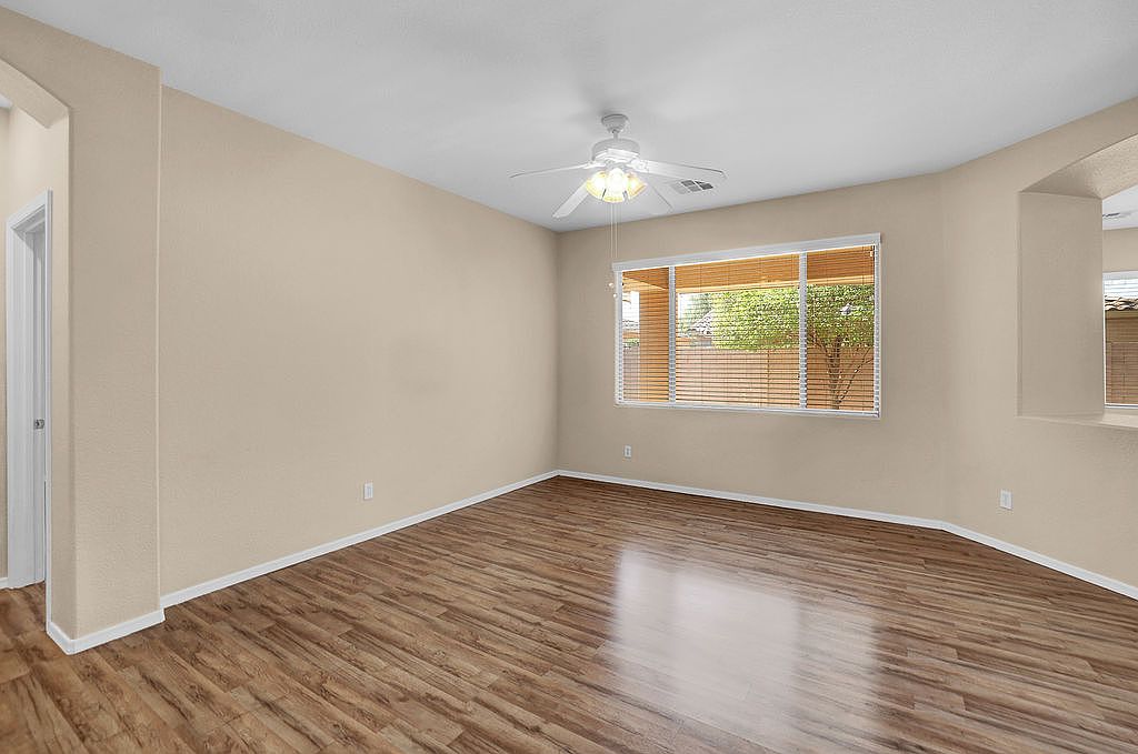 18631 E Swan Dr photo 5