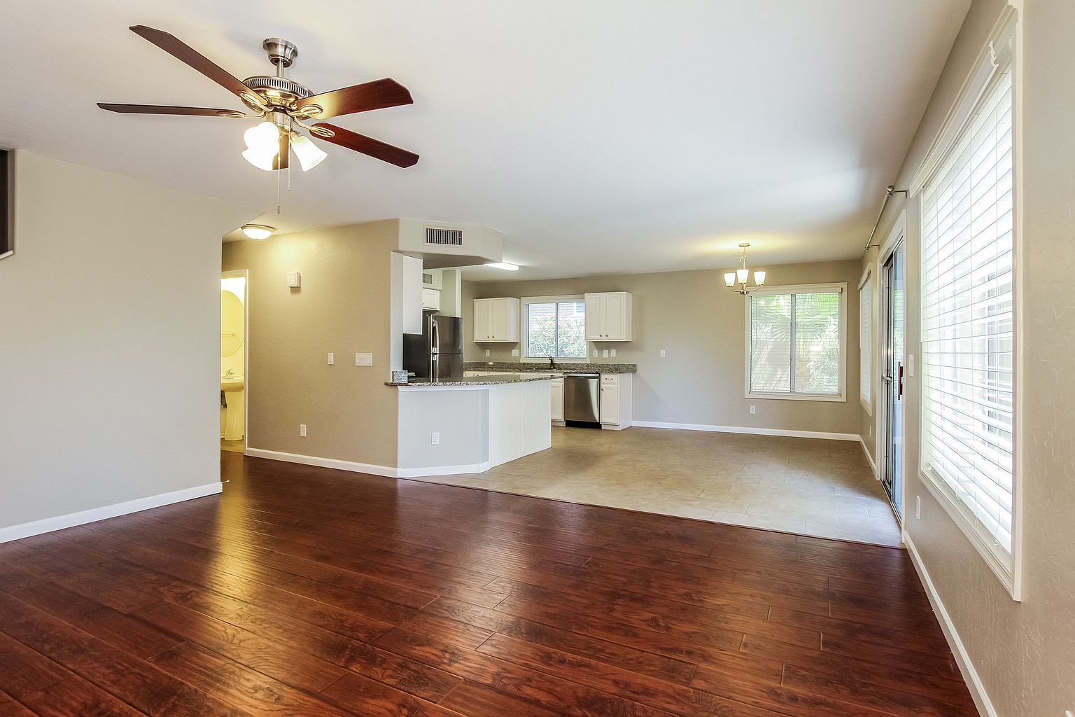 14871 W Bloomfield Rd photo 3
