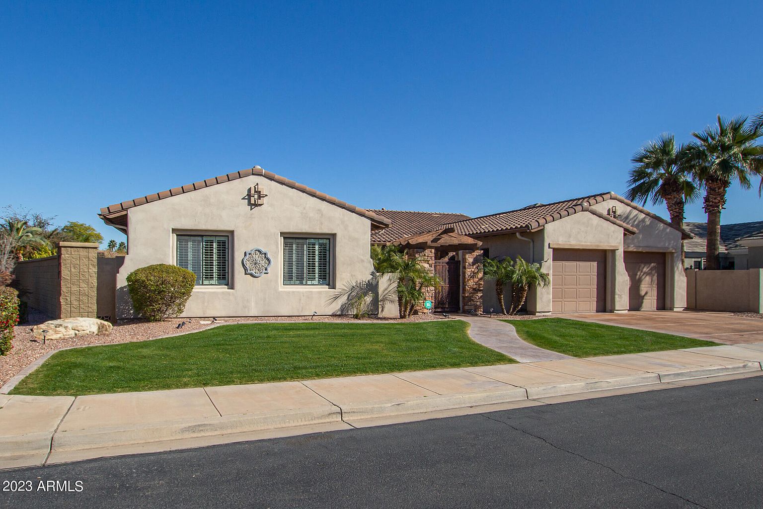 885 W Palo Brea Litchfield Park, AZ 85340 photo 5