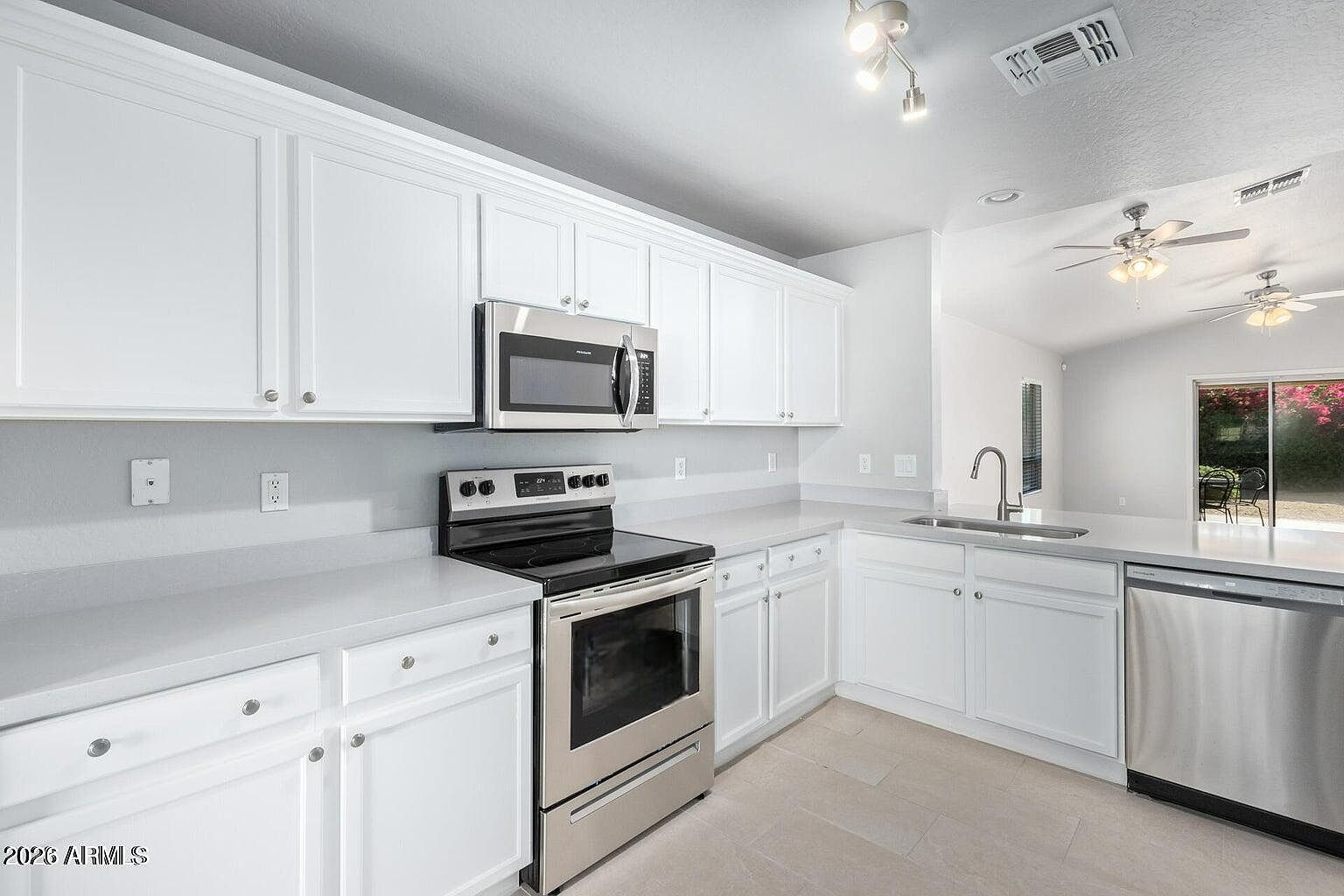 17715 W Redfield Rd Surprise, AZ 85388 photo 5
