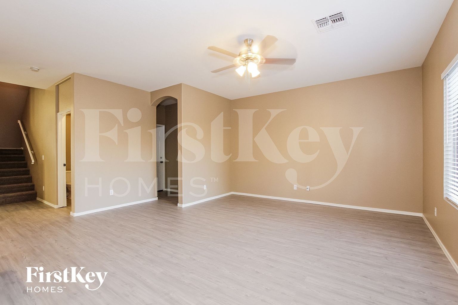 17750 W Maui Ln photo 5