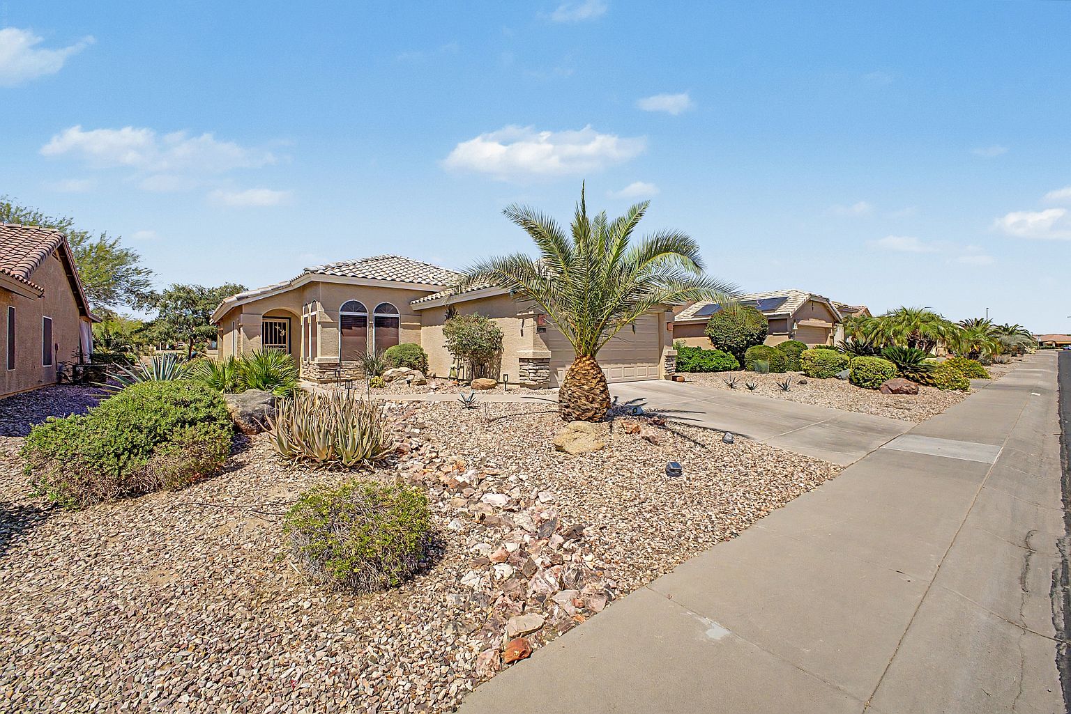 23086 W Arrow Dr Buckeye, AZ 85326 photo 3