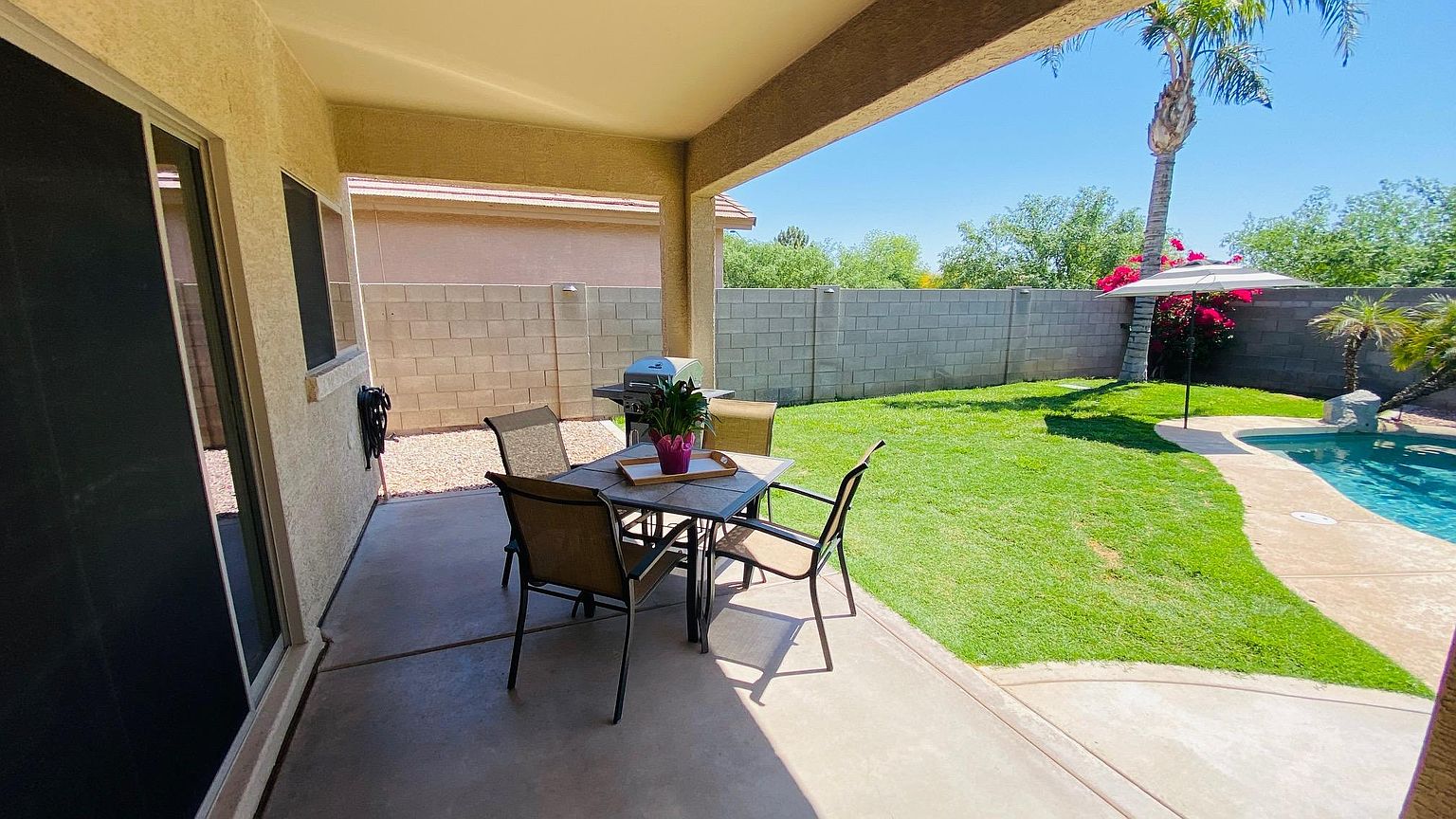 12829 W Apodaca Dr photo 2