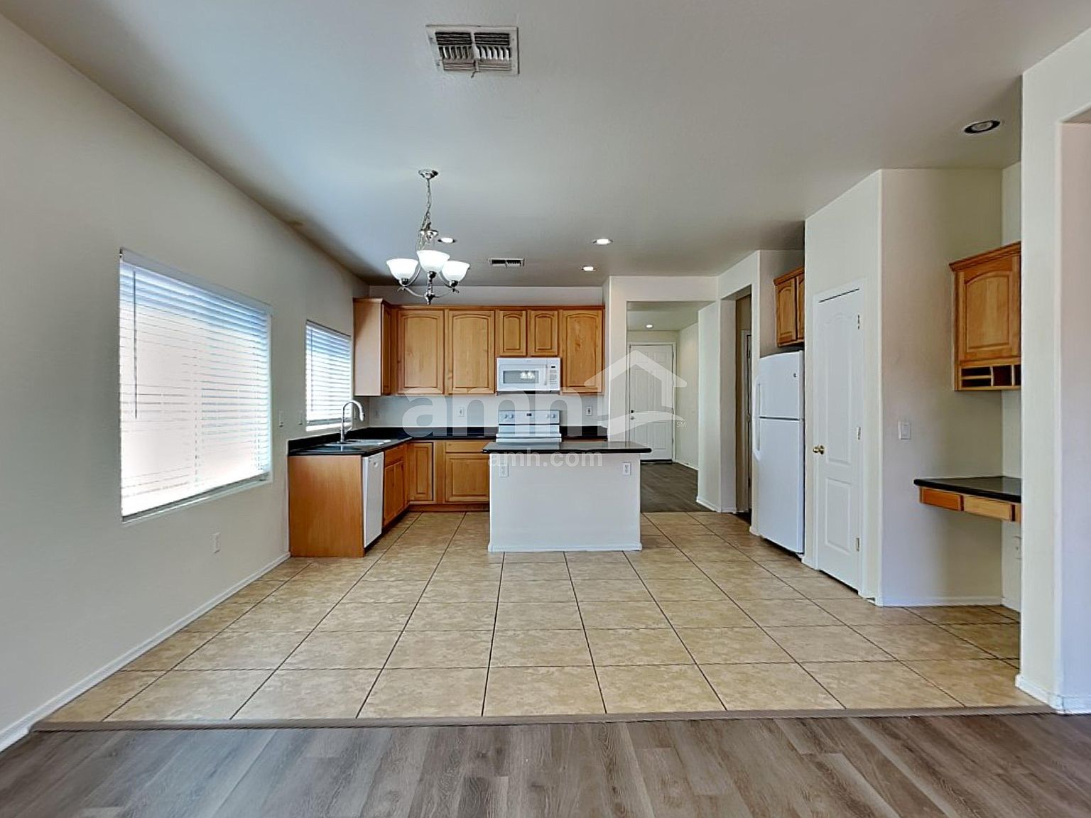 16209 W Gelding Dr photo 4