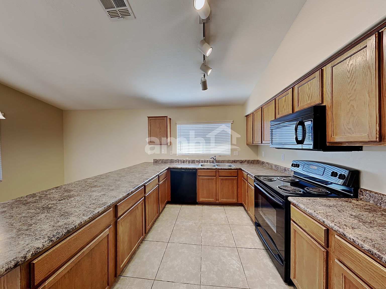 15219 W Post Dr Surprise, AZ 85374 photo 5