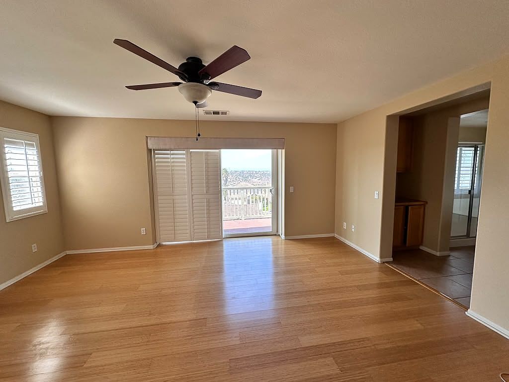 344 Plaza Los Osos photo 4